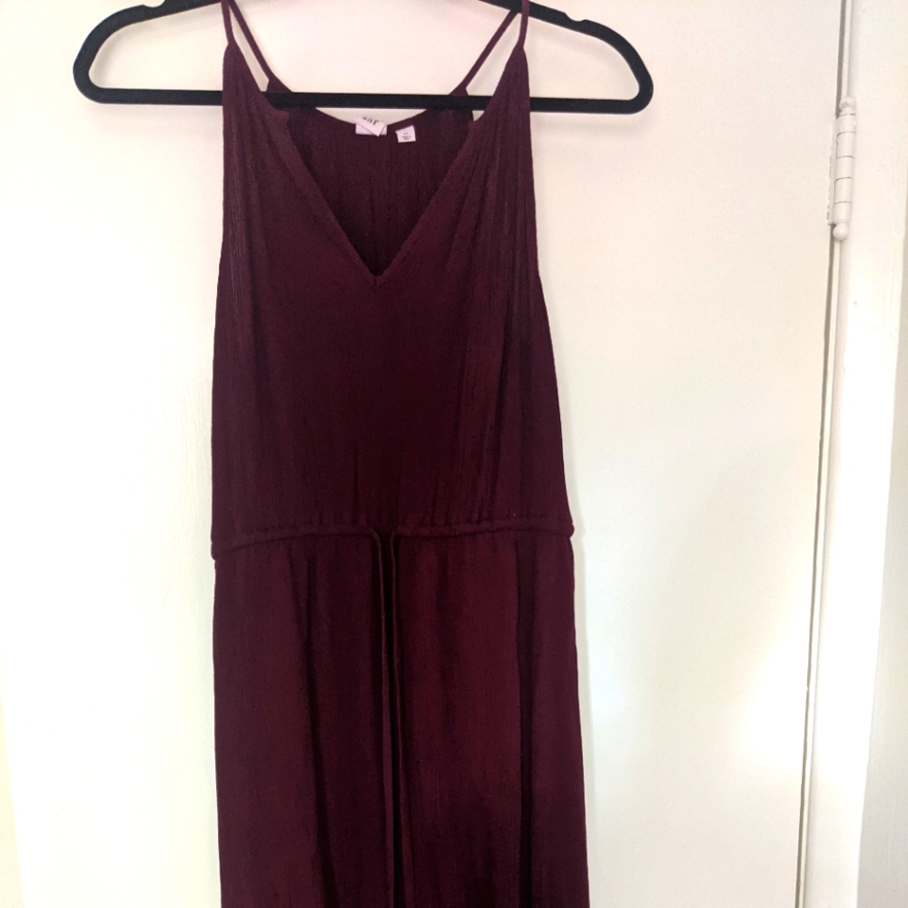 Maroon crepe midi sundress